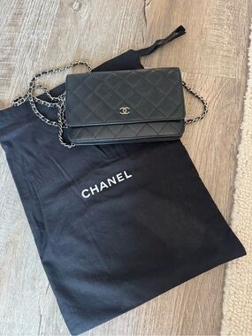 CHANEL Black Quilted Leather Chain Crossbody Wallet